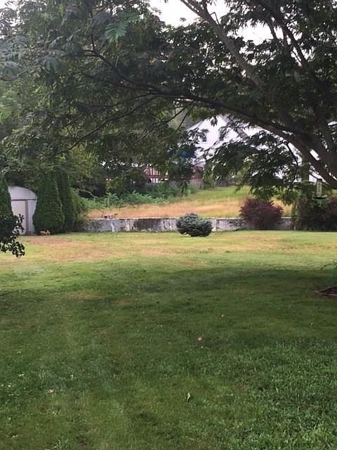 2nd image of 323 Simmonsville Ave