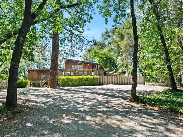 300 Pine Wood Way, Meadow Vista, CA 95722