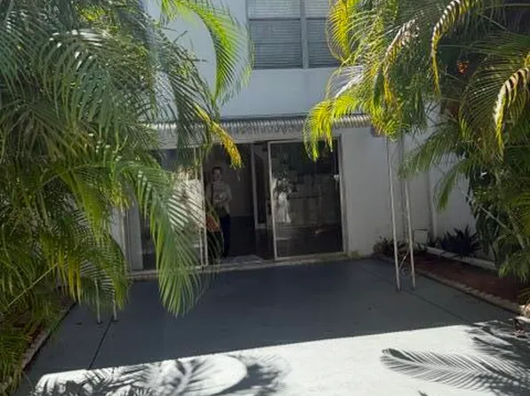 4044 SW 67th Terrace #7, Davie, FL 33314