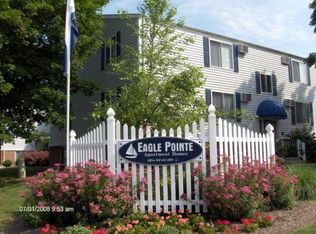 8 Michael Rd APT B, New London, CT 06320