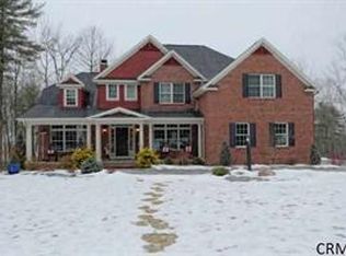 108 Trask Ln, Stillwater, NY 12170