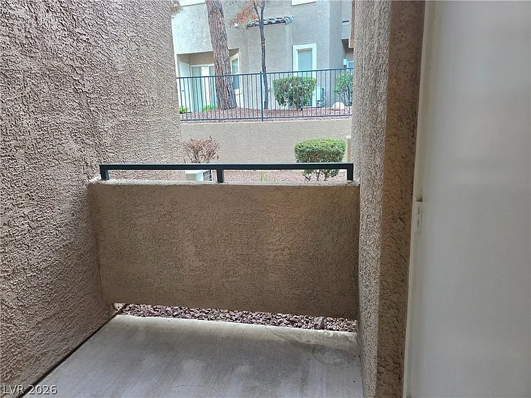 2053 Quarry Ridge St #103 — Photo 12