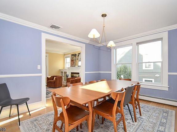 4th image of 11 Morris Ct
