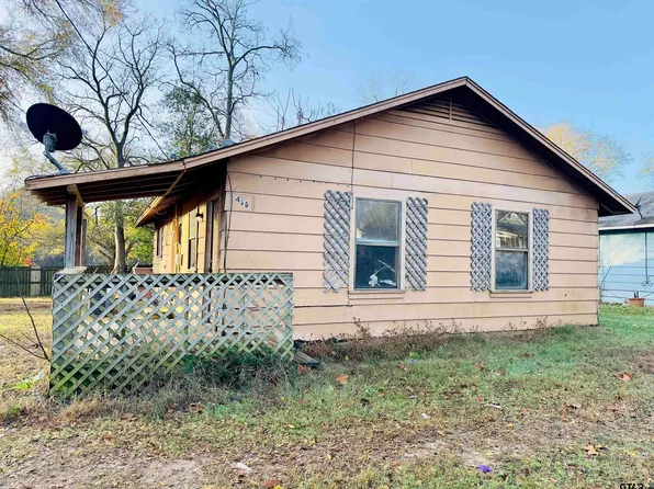 379 W Blackbourn St, Hawkins, TX 75765