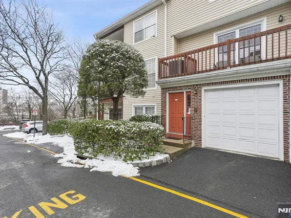 556 Ridge Ln #5212, Fort Lee, NJ 07024