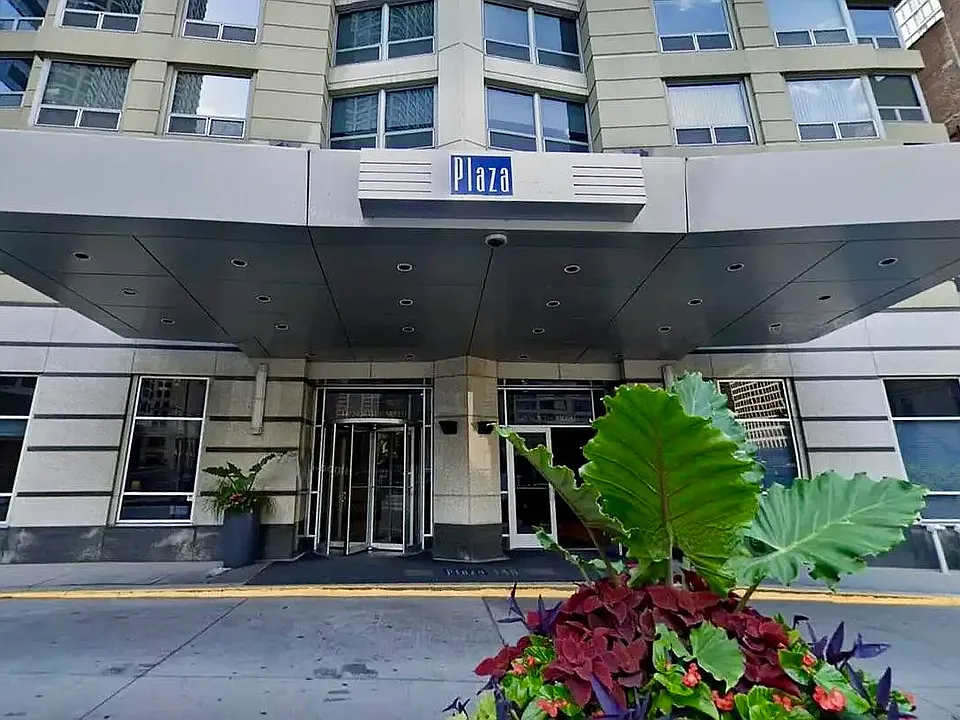 440 N Wabash Ave #1408