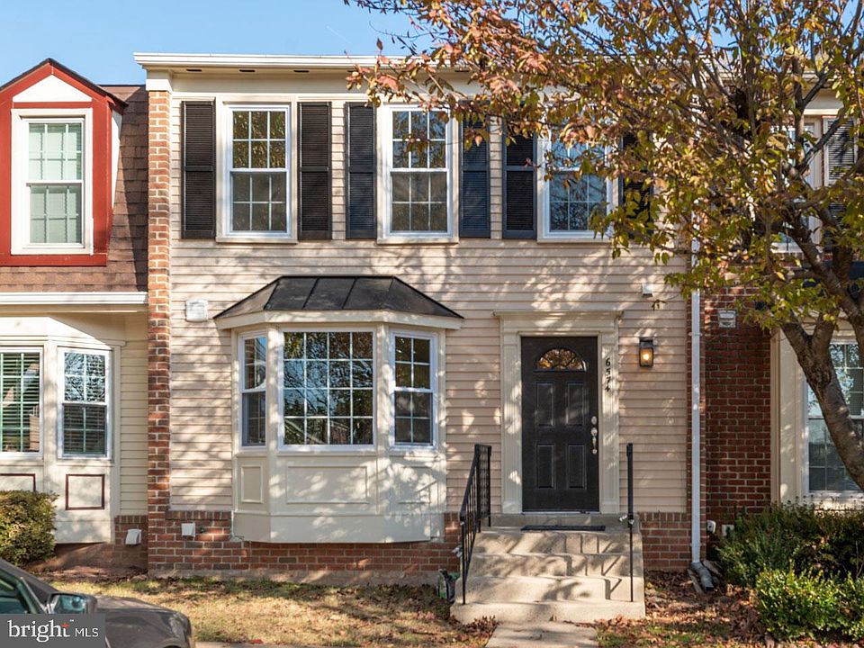 1st image of 6574 Bermuda Green Ct