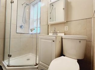 20 Wade St #3A, Jersey City, NJ 07305