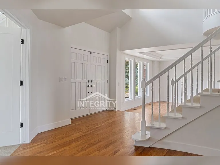 5248 E Otero Cir — Photo 8