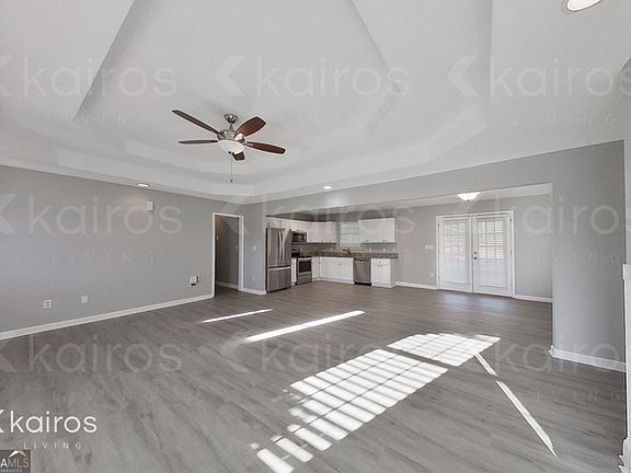 4th image of 334 Amanda Dr
