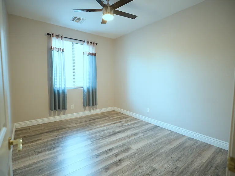 14169 W Desert Hills Dr — Photo 18