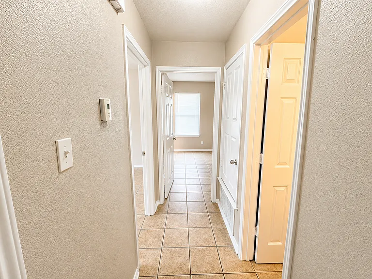 206 Dale Earnhardt Dr — Photo 8