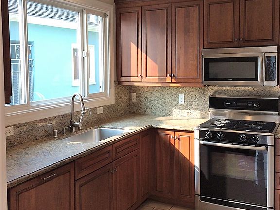 2nd image of 257 Oak Park Dr