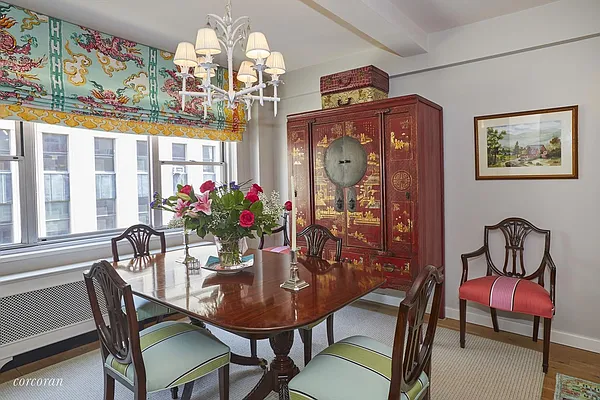 Sold by Corcoran | media 13