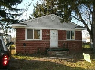 2421 McDowell St, Ferndale, MI 48220