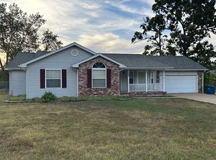 327 Turf Ln, Carl Junction, MO 64834