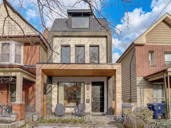 21 Shudell Ave, Toronto, ON M4J 1C5