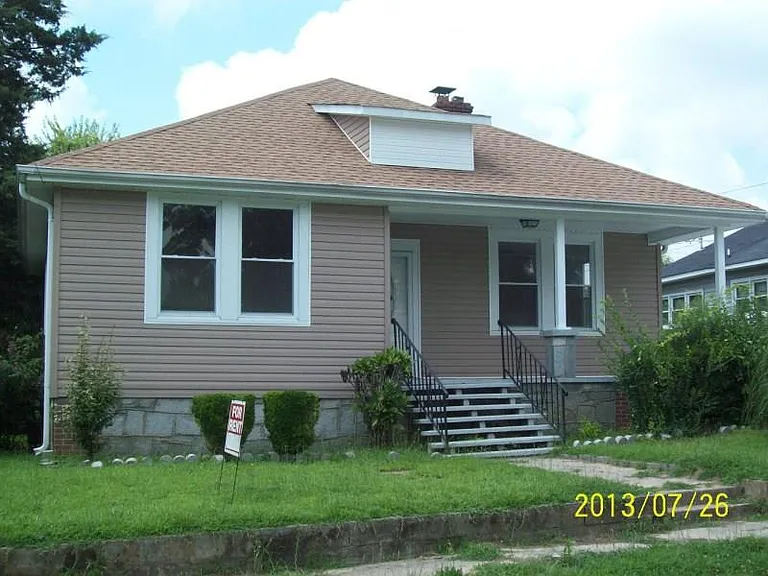 211 Snyder Ave — Photo 1