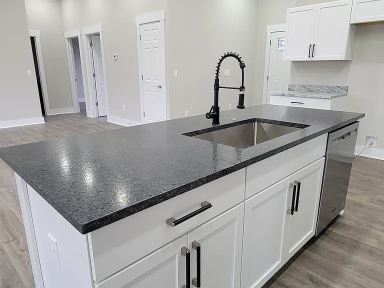 405 Sugar Maple Ln — Photo 5