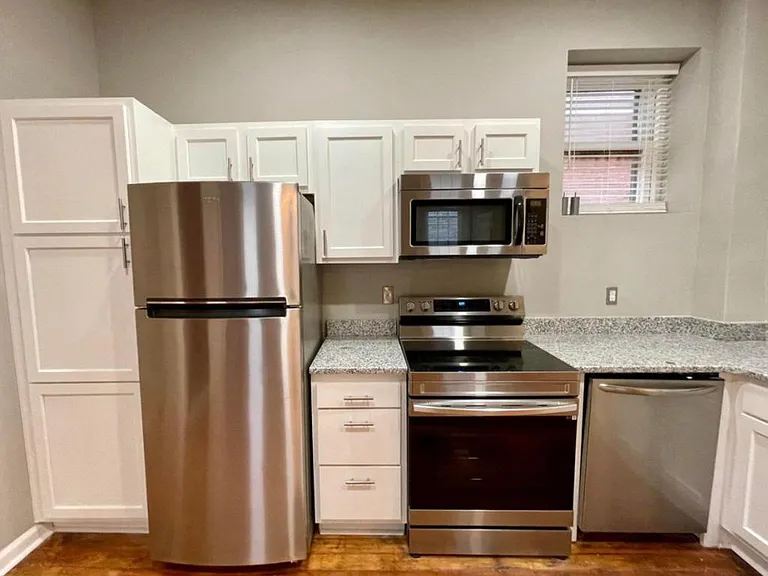 1318 S Brook St #3 — Photo 4