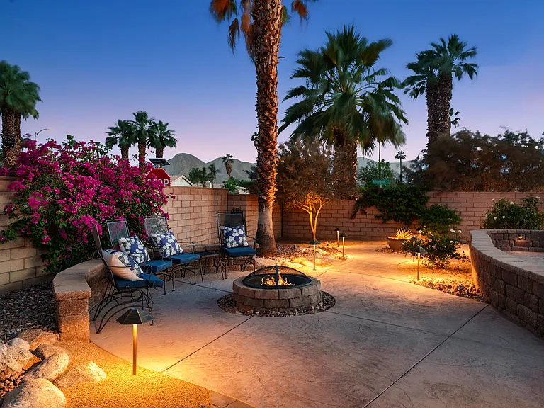 43260 Silktree Ln — Photo 24