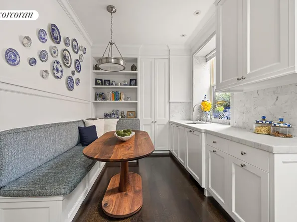 16 East 96th Street image 5 of 23