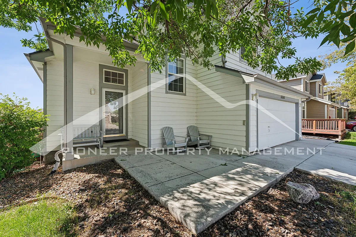 Building Photo - 6360 E 121st Dr