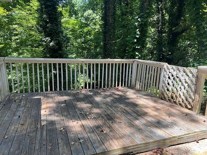 110 Wildwood Dr — Photo 12