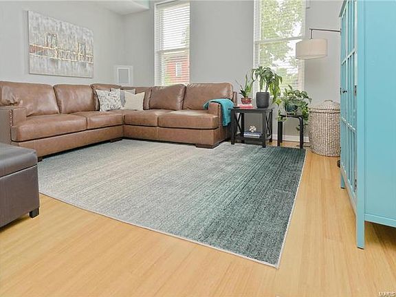 5th image of 3108 Magnolia Ave