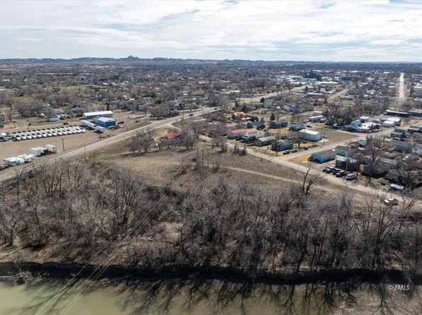 Nhn 4th St, Miles City, MT 59301