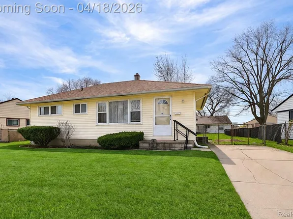 431 Lytle Pl, Garden City, MI 48135