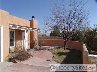 1841 Arroyo Chamiso, Santa Fe, NM 87505