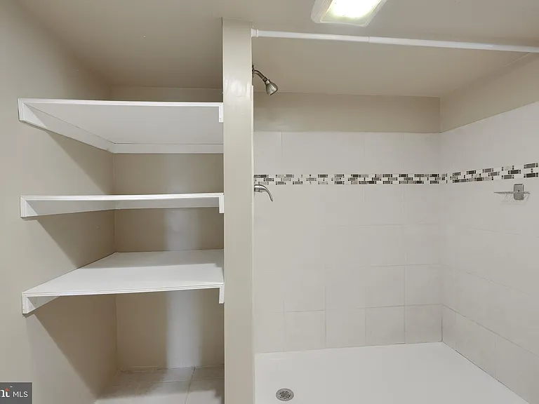 2906 Clearview Ave — Photo 19