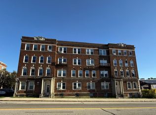 1039 Main St, Worcester, MA 01603