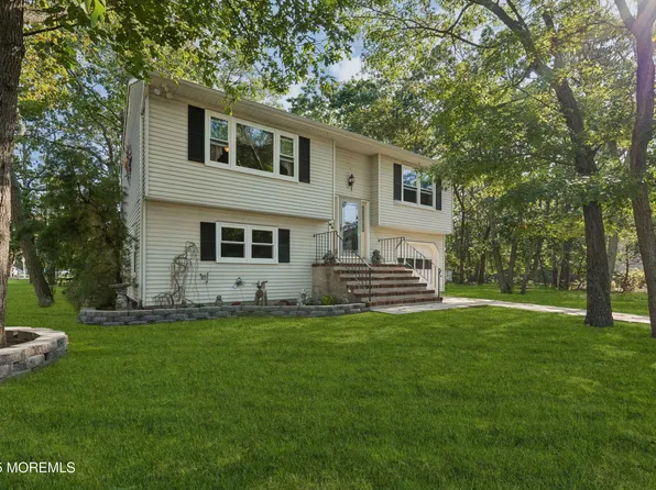 270 Westwood Place, Brick, NJ 08724