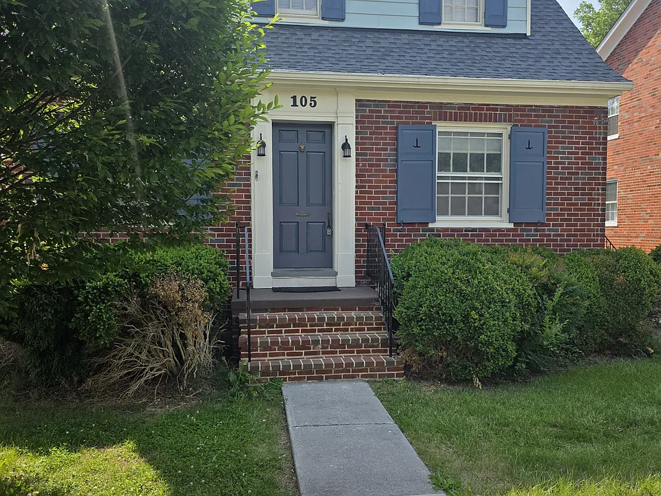 Front door entrance for this apartment
