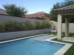 739 Star Apple Ln, Spring valley, NV 89178