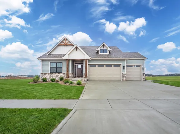 5731 W 136th Pl, Cedar Lake, IN 46303