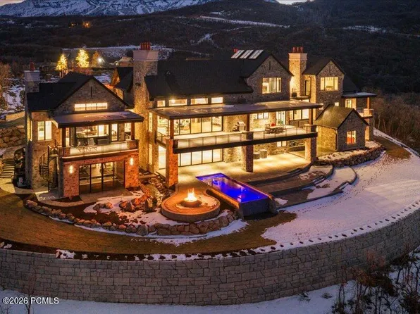 5734 E Lewis Point Cir, Huntsville, UT 84317