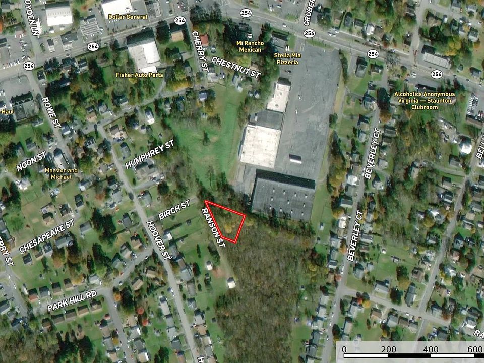 1st image of 2211 Birch St