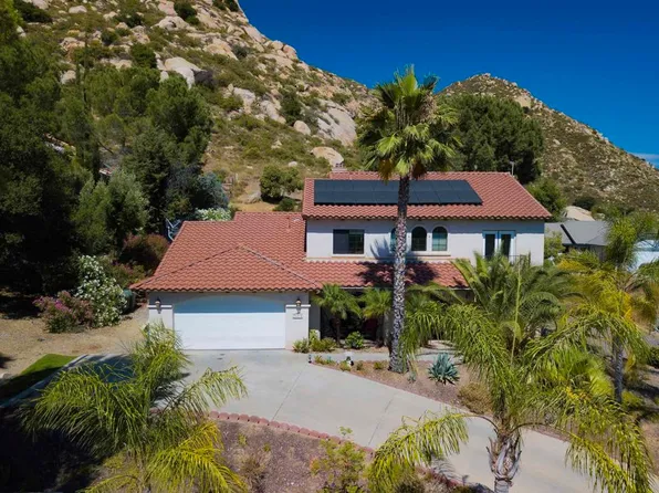 25174 Kerri Ln, Ramona, CA 92065