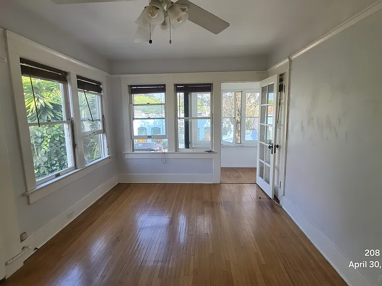 208 San Juan Ave #4 — Photo 2