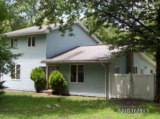 2605 Beanpole Rd, East Stroudsburg, PA 18302