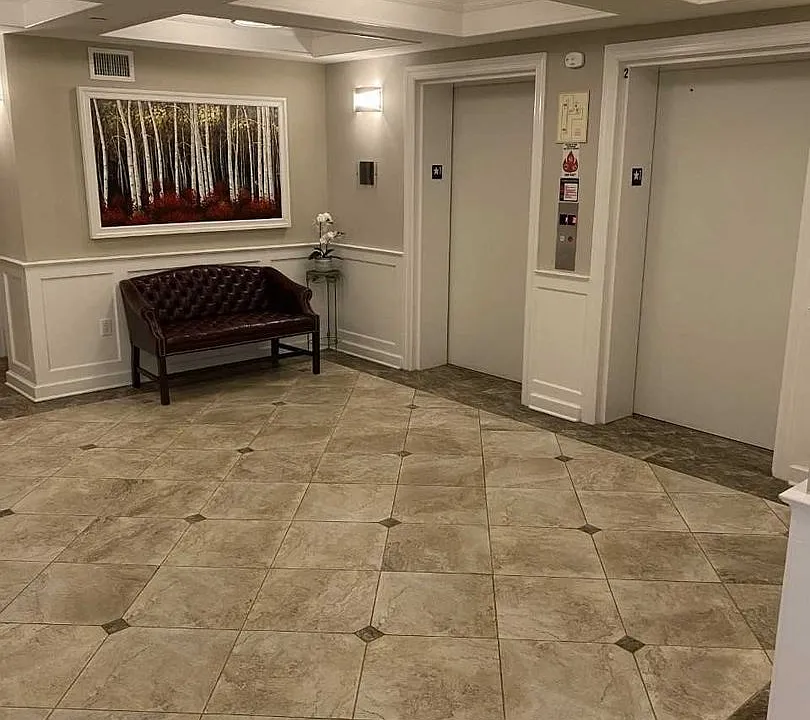 106 Terrace Ave #104