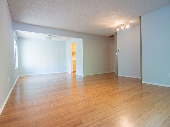 5th image of 9907 NE 124th St APT 815