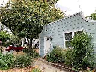 1114 Villa St #6 — Photo 2
