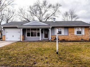 710 Crest Ave, Elk Grove Village, IL 60007