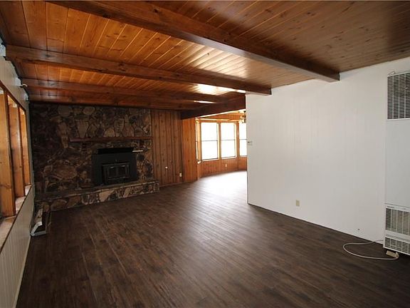 2nd image of 1324 E Country Club Blvd