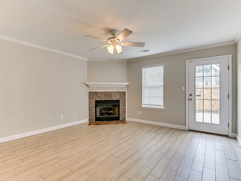 4680 Brookwood Ln — Photo 5