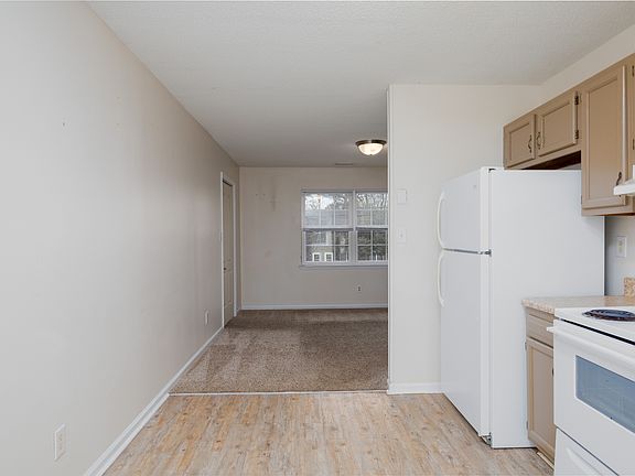 4th image of 2322 Indian Dr #17706616